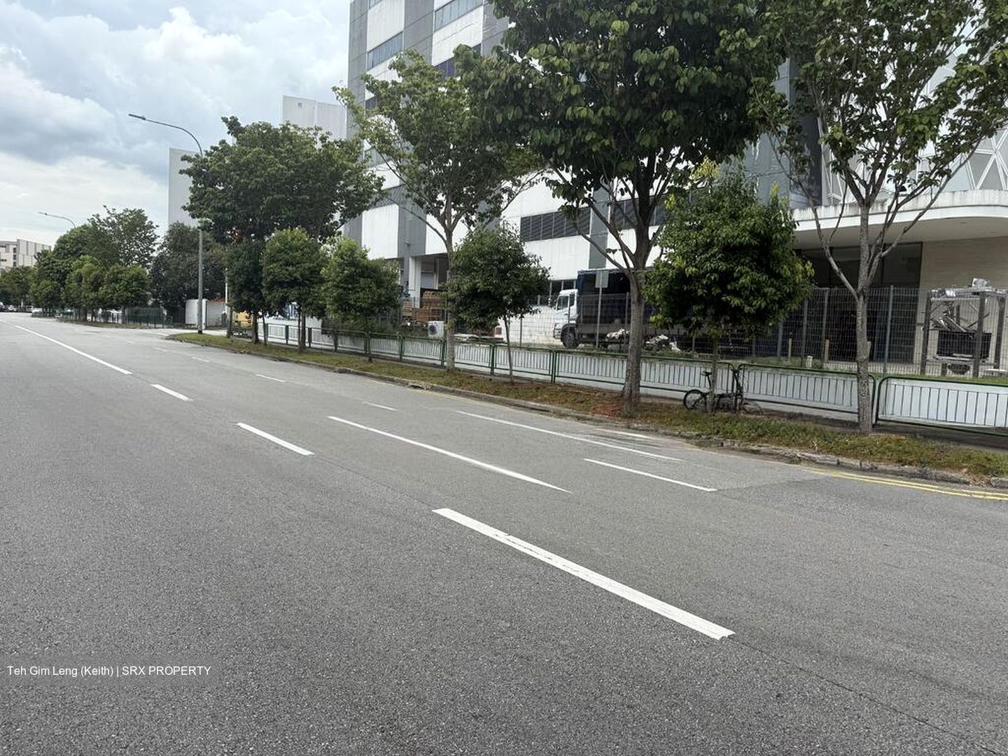 Taman Jurong Shopping Centre (D22), Factory #496049611